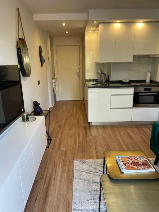 Estupendo Duplex A 5 Min Andando De La Playa Apartment มาร์เบยา ภายนอก รูปภาพ
